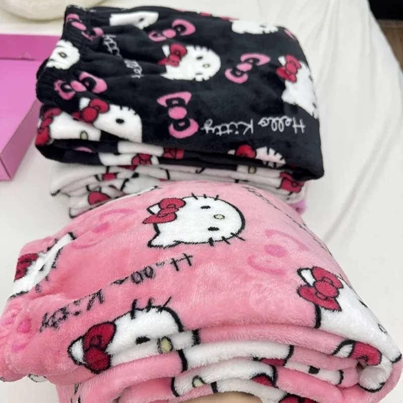 ハローキティの柔らかいフランネル素材のスリープパンツ。暖かく - Women Shoes Xxl のレビューと価格