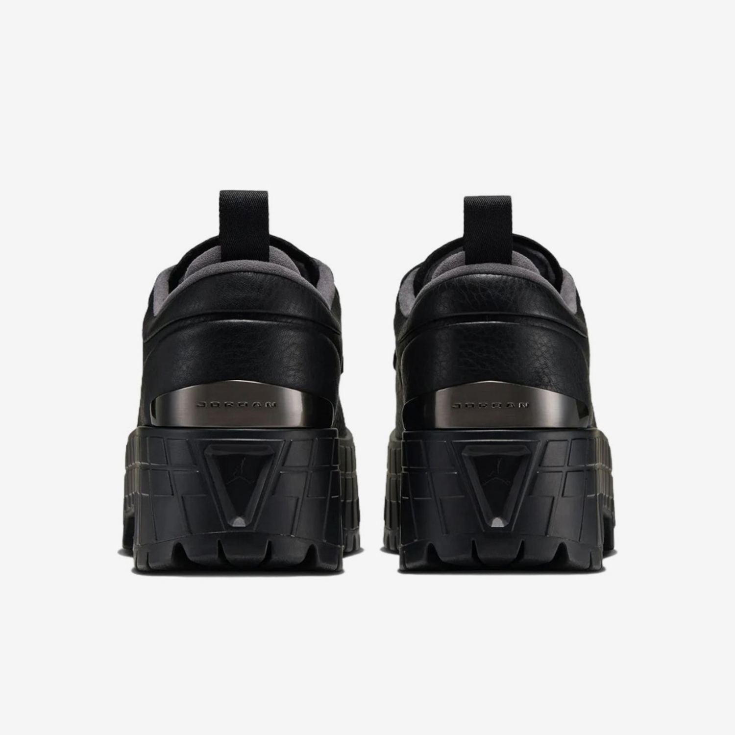 ナイキ正規品、ジョーダン レディース ローカット、耐摩耗性に - Women'S Shoes Nike Jordan のレビューと価格