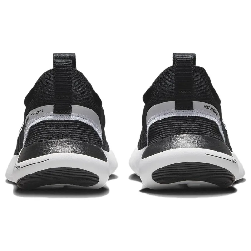 ナイキ フリー RN ブラック＆ホワイト レディース クラシ - Women Shoes Running Nike のレビューと価格