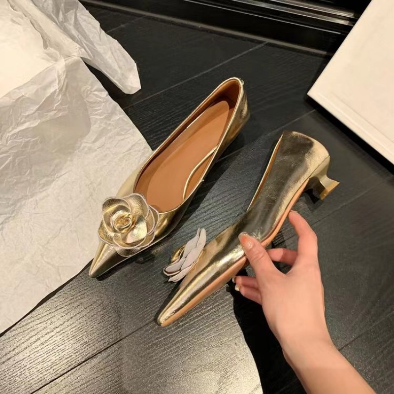 女性の豪華な高品質のパテントレザーの花柄ハイヒール、セクシー - Women'S Shoes Quality のレビューと価格